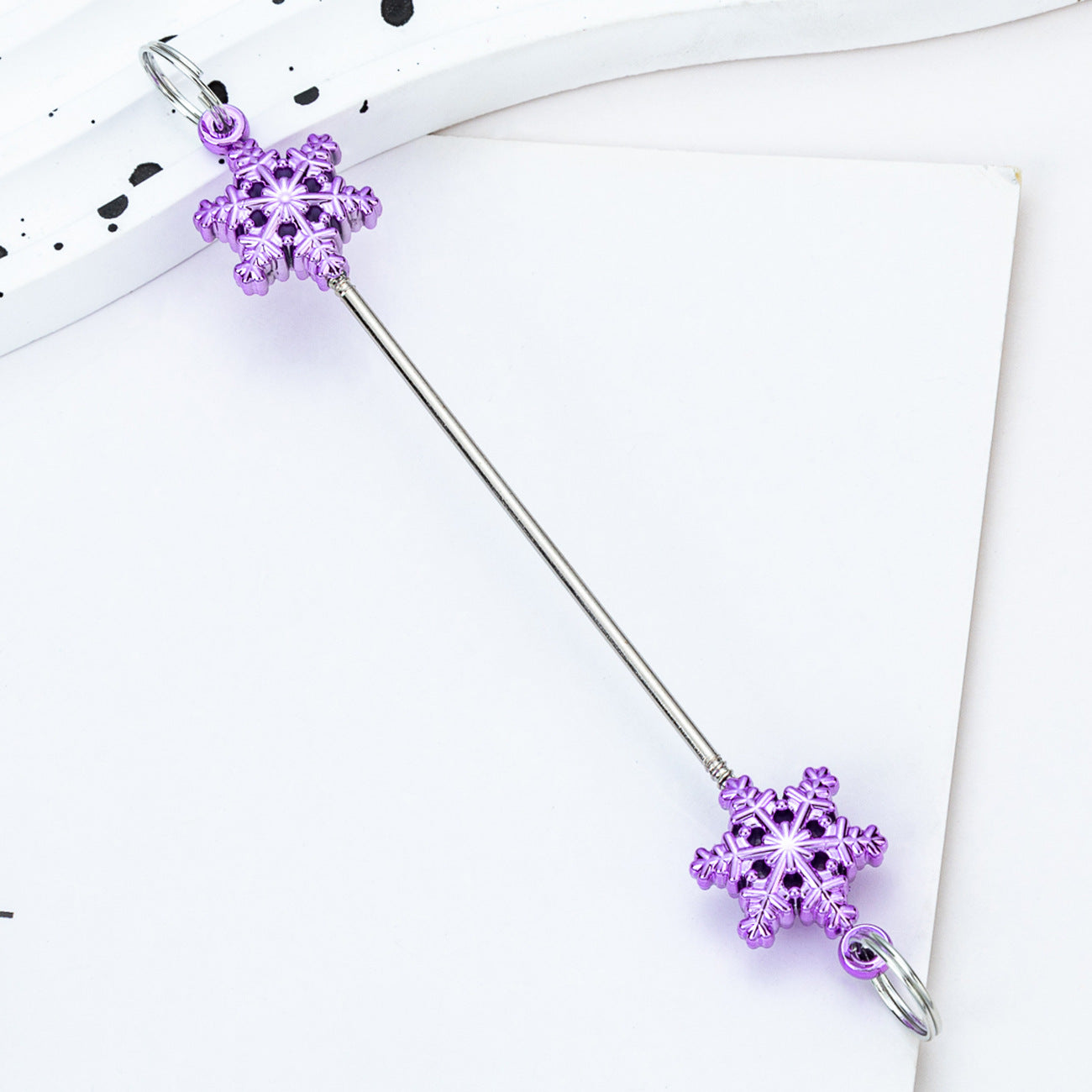 Wholesale DIY Christmas snowflake beaded keychain rod creative beaded keychain